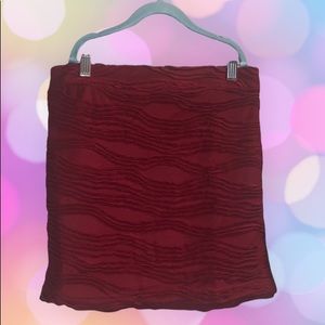 🛍 Alythea red skirt